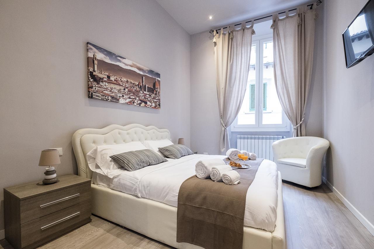 Silver Novella Luxury Apartment - Centro Storico Florence Ngoại thất bức ảnh