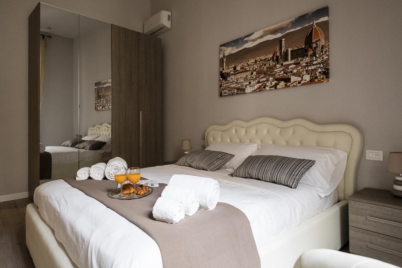 Silver Novella Luxury Apartment - Centro Storico Florence Ngoại thất bức ảnh